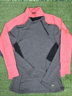 Layer8 & Gaiam Womens Size Small Bundle Of (2) Fitted Athletic Long Sleeve Tops